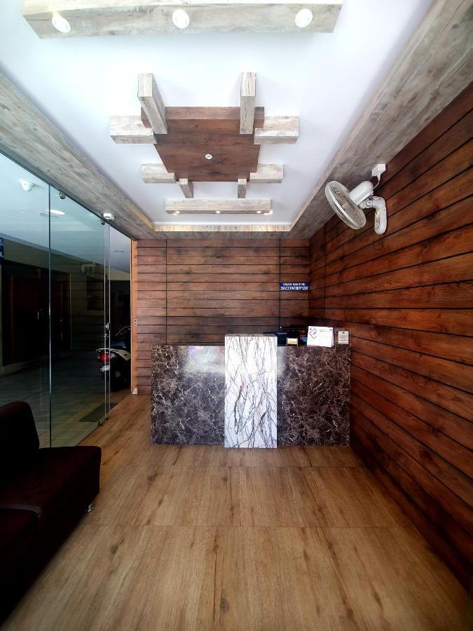 Veekay Residency Hotel Bangalore Luaran gambar
