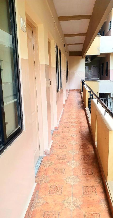 Veekay Residency Hotel Bangalore Luaran gambar