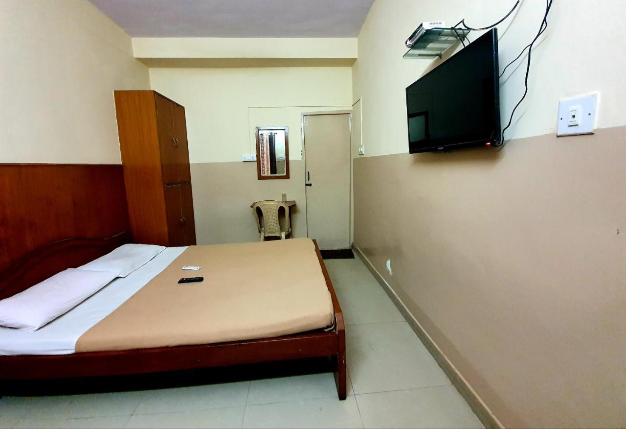 Veekay Residency Hotel Bangalore Luaran gambar